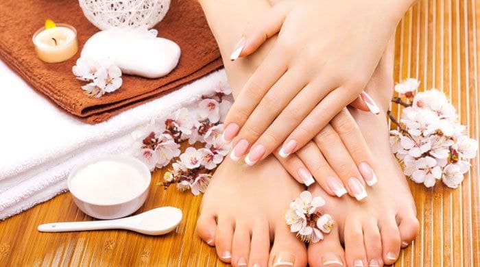 خرید پارافین مایع بهداشتی دست و پا + قیمت فروش استثنایی
